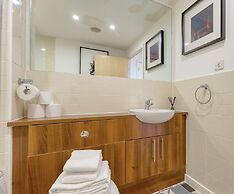 Executive 7 Apartments