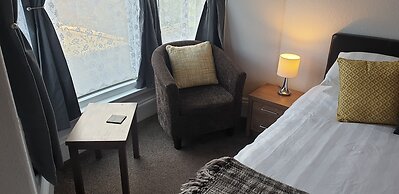 Lockinbar Holiday Apartment