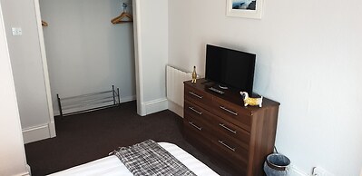 Lockinbar Holiday Apartment