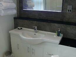 Lockinbar Holiday Apartment