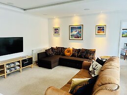 Crieff Armoury Luxury Self Catering Apartment