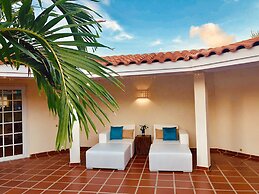 Karibu Aruba Boutique Hotel