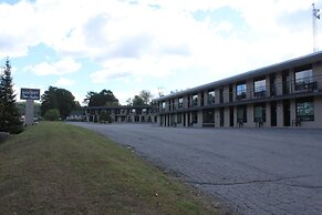 Bancroft Inn & Suites