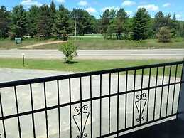 Bancroft Inn & Suites