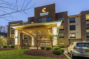 Comfort Inn & Suites Pittsburgh South