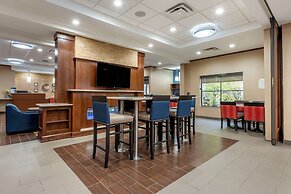 Comfort Inn & Suites Pittsburgh South