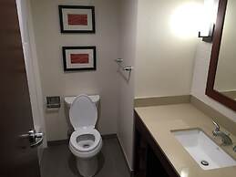 Comfort Inn & Suites Pittsburgh South