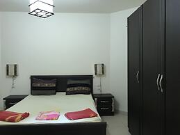 Regency Towers Apartments