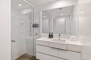 Verve on Cotton Tree