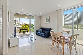 Verve on Cotton Tree