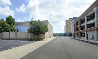 Courtyard Muncie at Horizon Convention Center