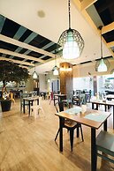 Kamaniiya Petitenget Seminyak