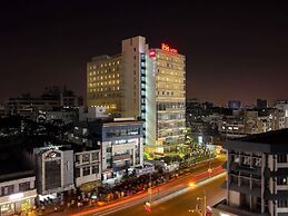 ibis Chennai City Centre Hotel