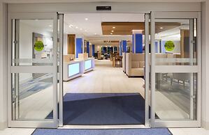 Holiday Inn Express & Suites Des Moines Downtown by IHG