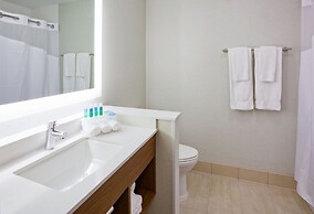 Holiday Inn Express & Suites Des Moines Downtown by IHG