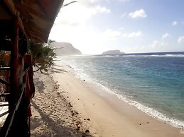 Faofao Beach Fales