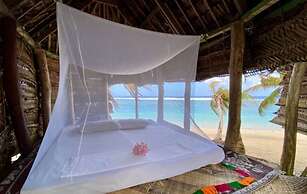 Faofao Beach Fales