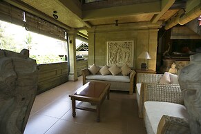 Murni's Houses and Spa