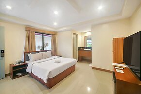Whiterock Beach Hotel + Waterpark