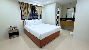 Whiterock Beach Hotel + Waterpark