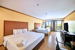 Whiterock Beach Hotel + Waterpark