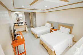 Whiterock Beach Hotel + Waterpark