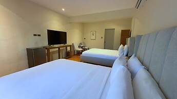 Whiterock Beach Hotel + Waterpark