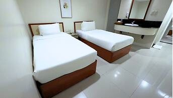 Whiterock Beach Hotel + Waterpark