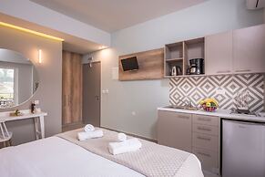 Irini Stalos Apartments