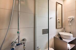 Irini Stalos Apartments