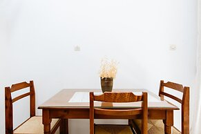 Koulouris Apartments