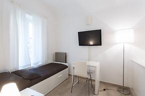 Domenichino Luxury Home