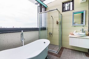 AUS Bed and Breakfast