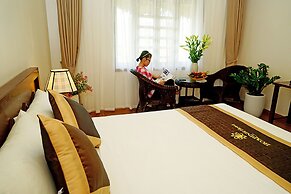 Hoa Binh Hotel