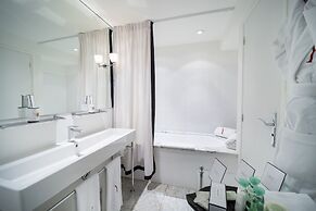 Hôtel Le Y Saint-Tropez