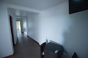 Residencial Los Lapachos