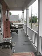 Maison McKenzie House