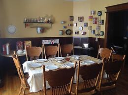 Maison McKenzie House