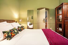 Archontiko Parnassus Dadi