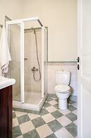 Archontiko Parnassus Dadi