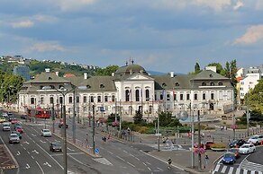 Charming & Cozy Ambiente Apartments