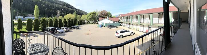 Chase Country Inn Motel