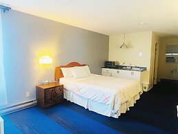 Chase Country Inn Motel