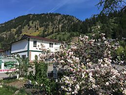 Chase Country Inn Motel