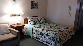 Chase Country Inn Motel