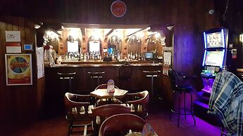 Hotel Motel Penn - Mass