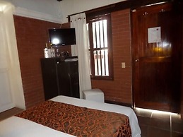 Hotel Casa Abril I