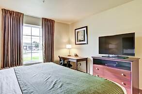 Castle Rock Inn & Suites