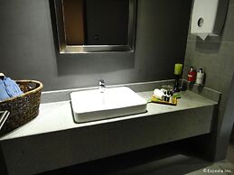 Midori Clark Hotel and Casino