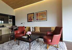 Midori Clark Hotel and Casino